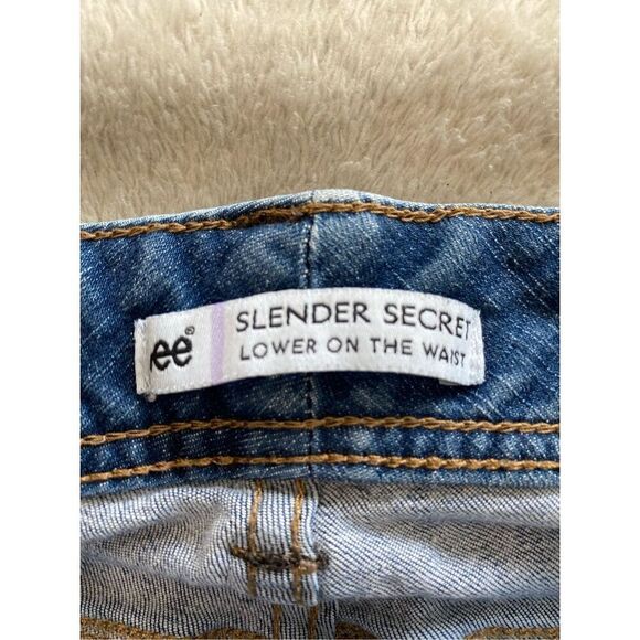 Lee Low Rise Bootcut Jeans Size 10 - Picture 8 of 9